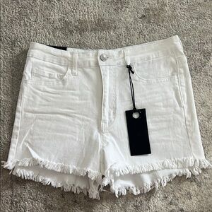 VERVET BY FLYING MONKEY White Jean Shorts Frayed Hem